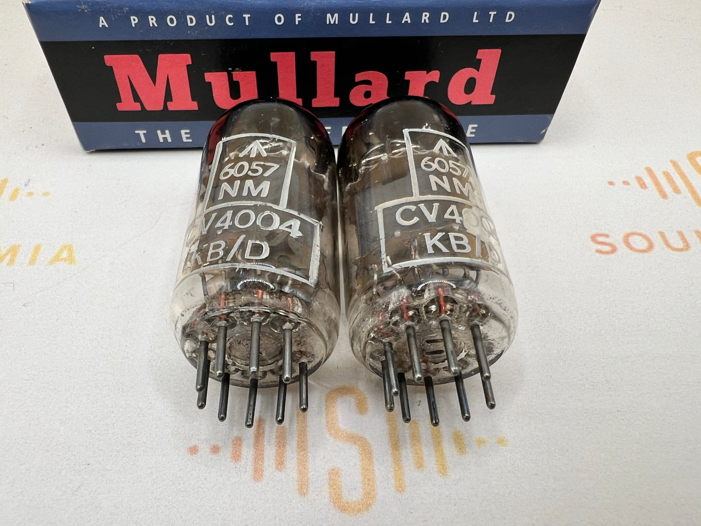 Mullard CV4004 Box Plates (Mitcham, GB)