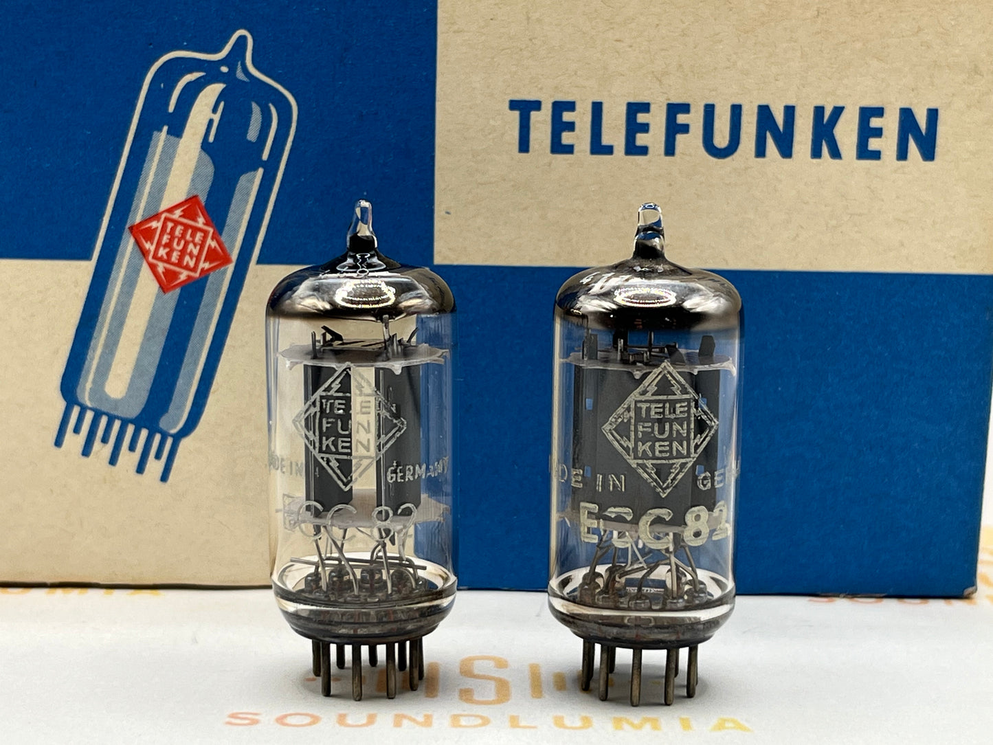 Telefunken ECC82 12AU7 Glatte Platten