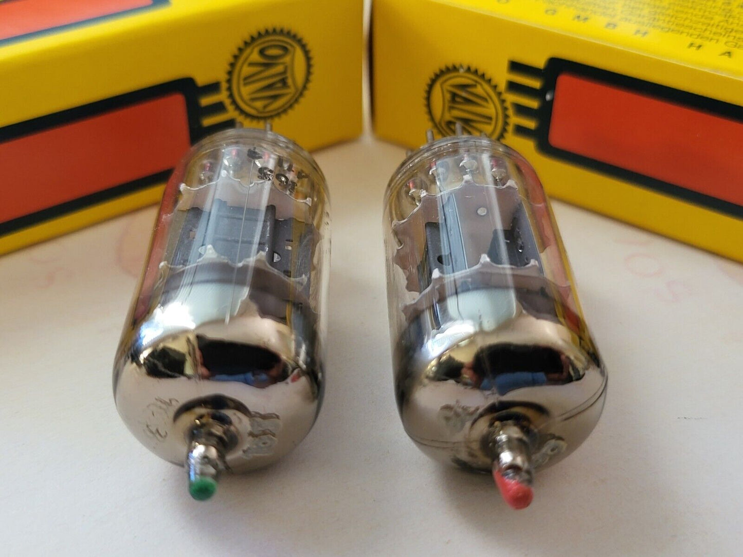 Valvo ECC83 12AX7 Select Tube Matched Pair - Short Plates - Holland 1961 - NOS