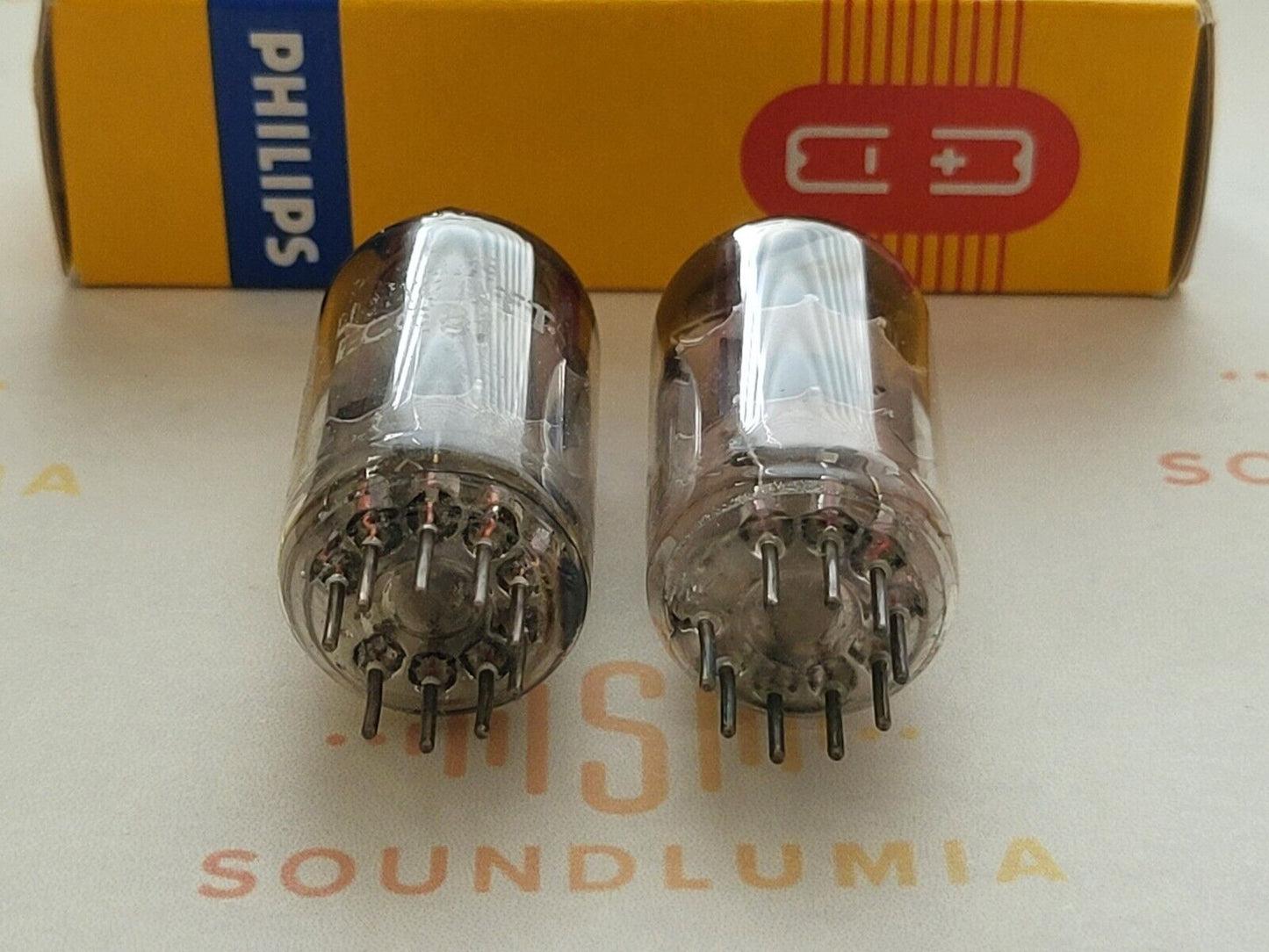 Philips ECC81 12AT7 Foil D-getter Matched Pair - Heerlen 1955 TK1 - Same Code