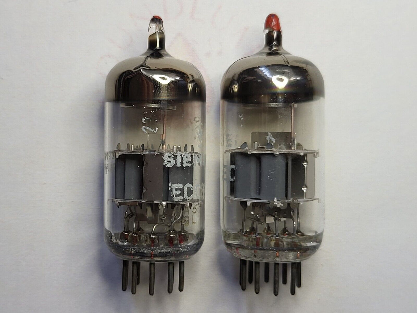 Siemens ECC88 = 6DJ8 Red Tip Matched Pair - Munich GA3 #3G - NOS