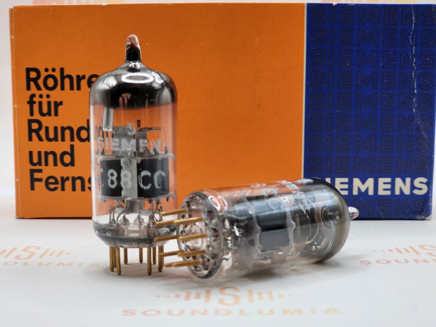 Siemens E88CC = 6922 Silver Shield Matched Pair - Munich '69 (A4 9C/9K) - NOS