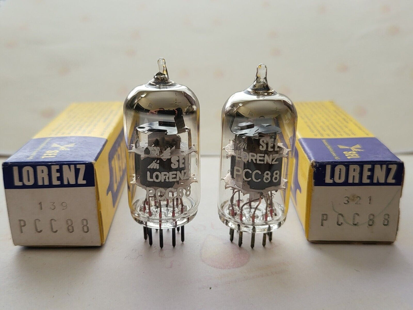 2x Lorenz PCC88 = 7DJ8(6DJ8 equiv.) Orig. Boxes w/ matching numbers -Stuggart