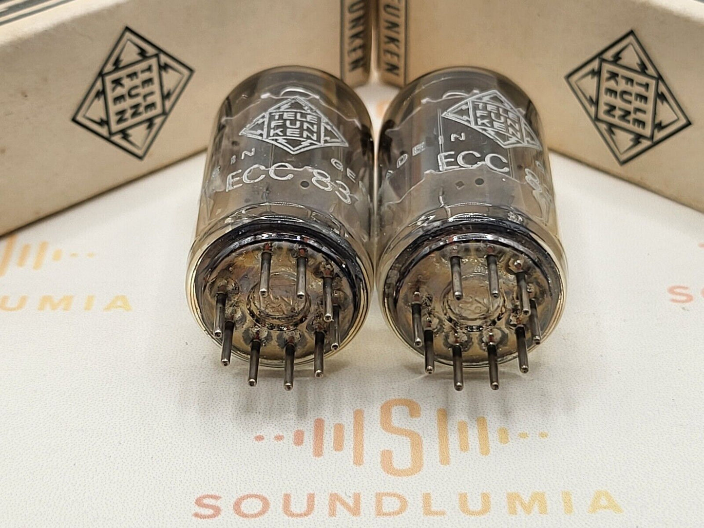 Telefunken ECC83 12AX7 17mm Smooth Plates Matched Pair ◇ - Berlin '69 - Strong