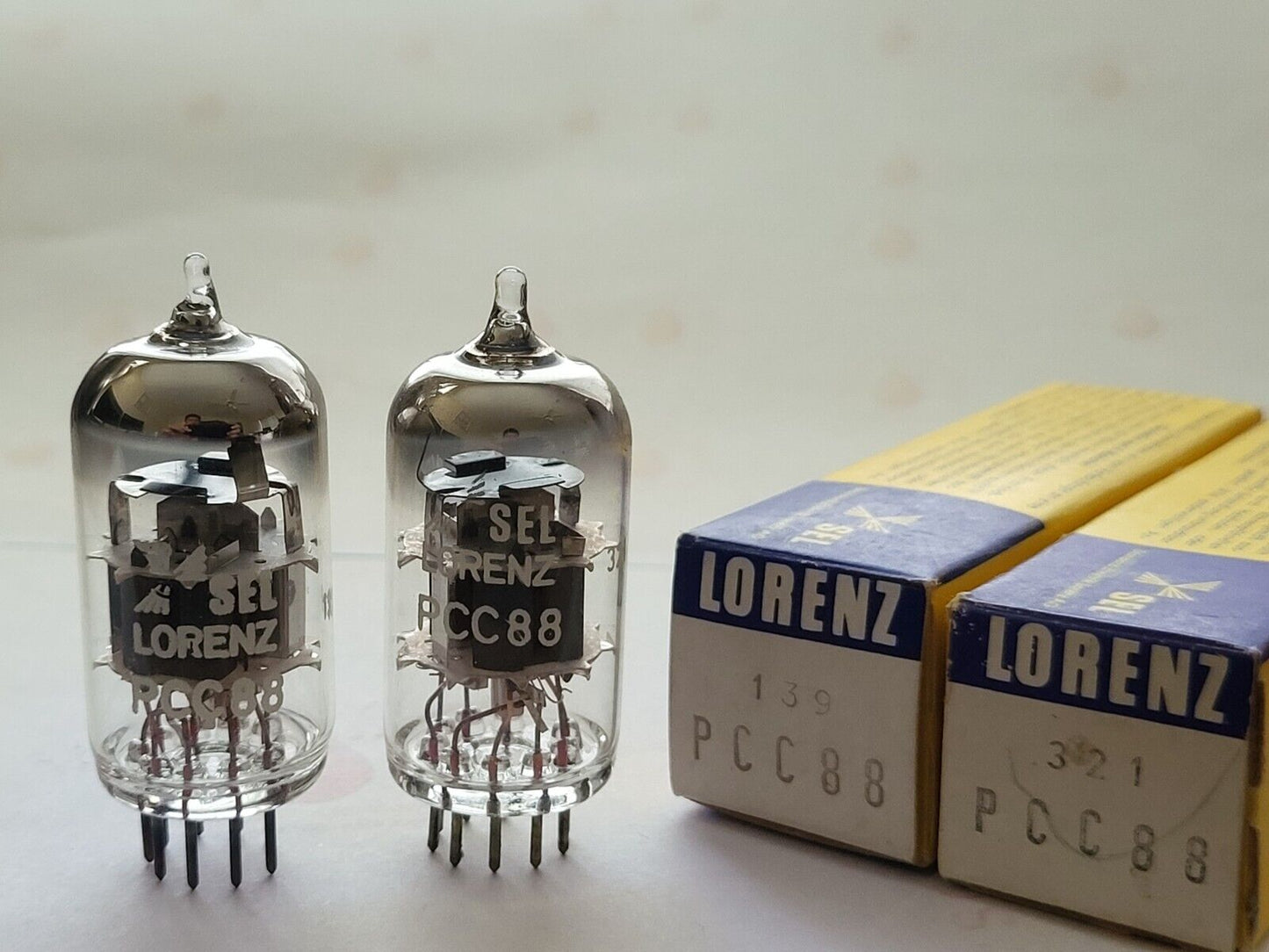 2x Lorenz PCC88 = 7DJ8(6DJ8 equiv.) Orig. Boxes w/ matching numbers -Stuggart