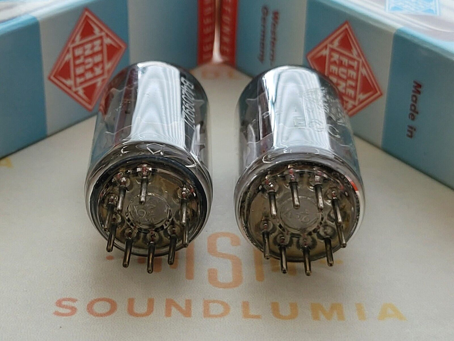 Telefunken ECC82 = 12AU7 Long Smooth Plates Matched Pair ◇ Berlin 1969 - NOS