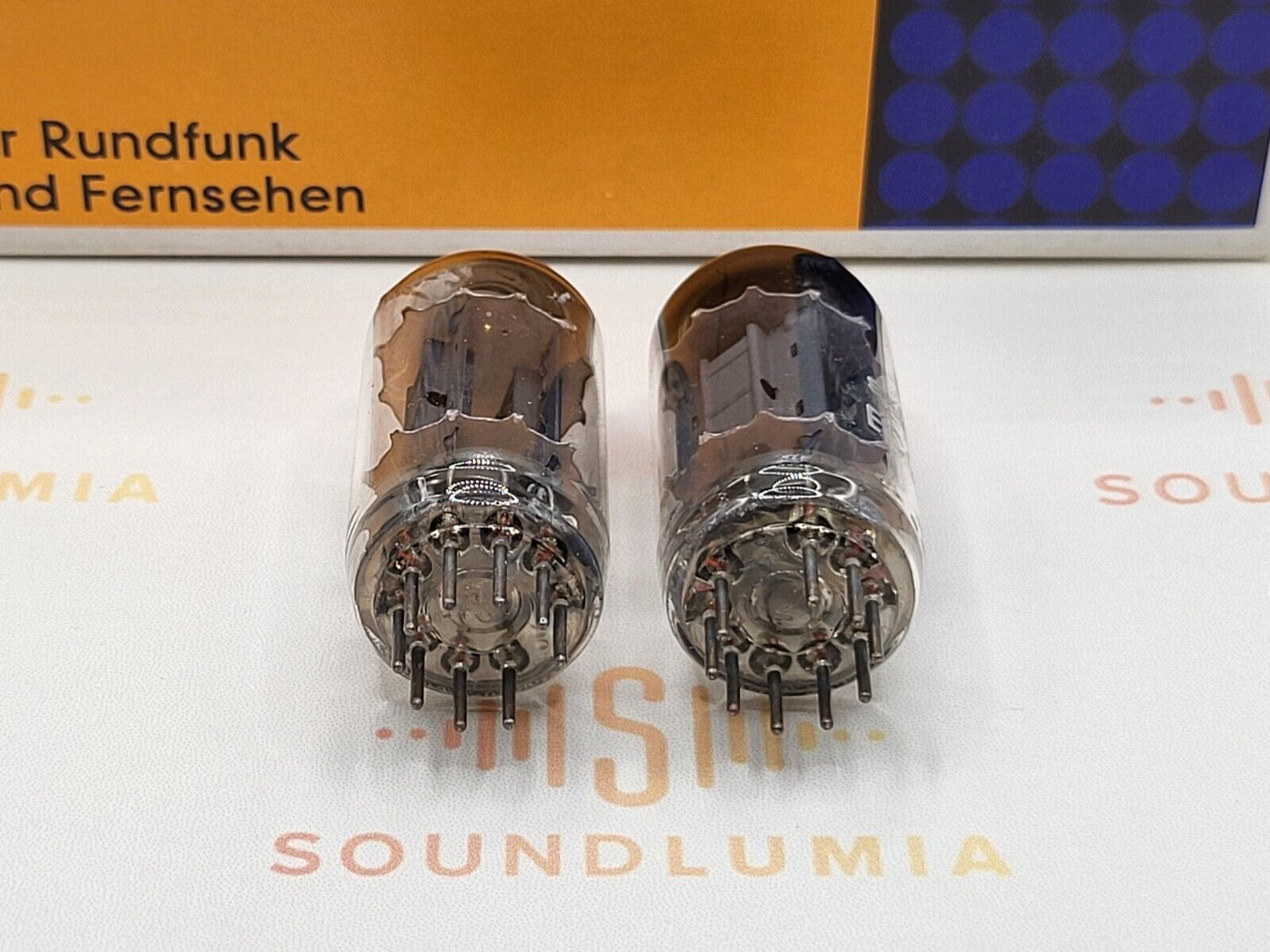 2x Siemens ECC83 12AX7 Tubes - 17mm Long Plates - Munich '60 (mC6 ‡0K) - Strong