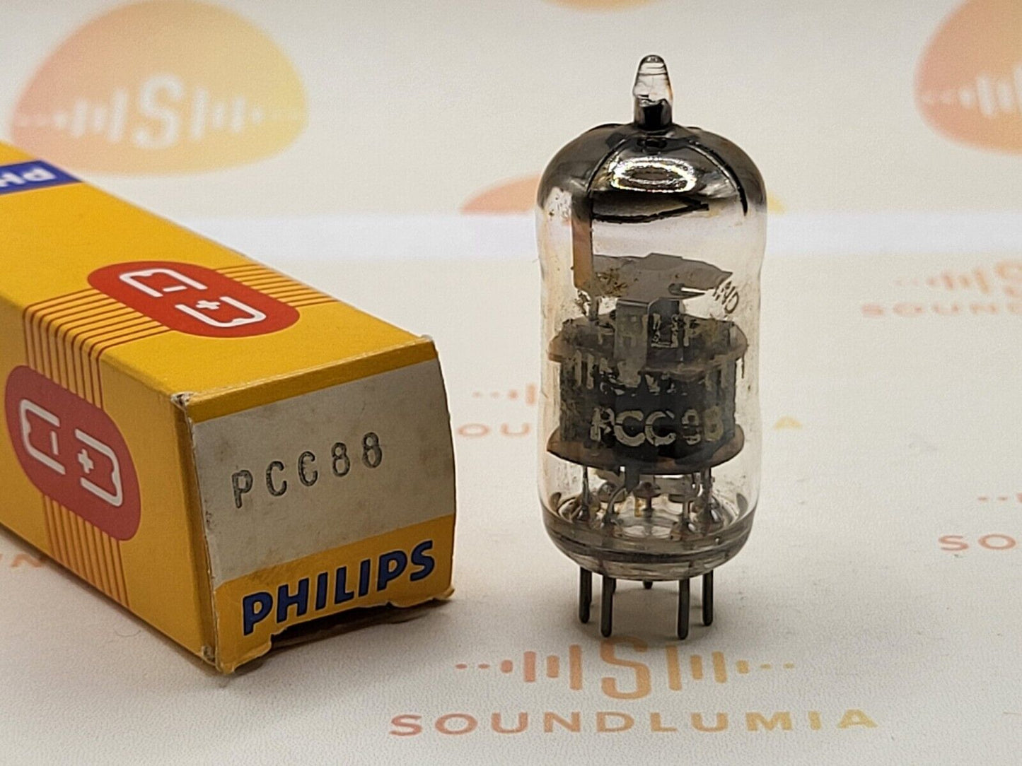 1x Philips PCC88 7DJ8 (6DJ8 equiv.) D-getter Pinched Waist -Heerlen, NL '57 -NOS