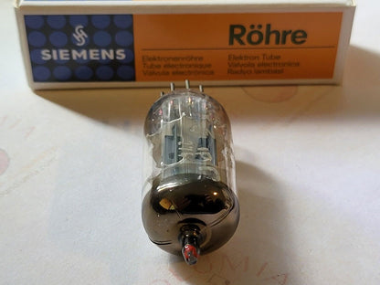 Amperex ECC82 12AU7 Tube w/ Red Tip - Rare Siemens Label - Holland 1969  - NOS