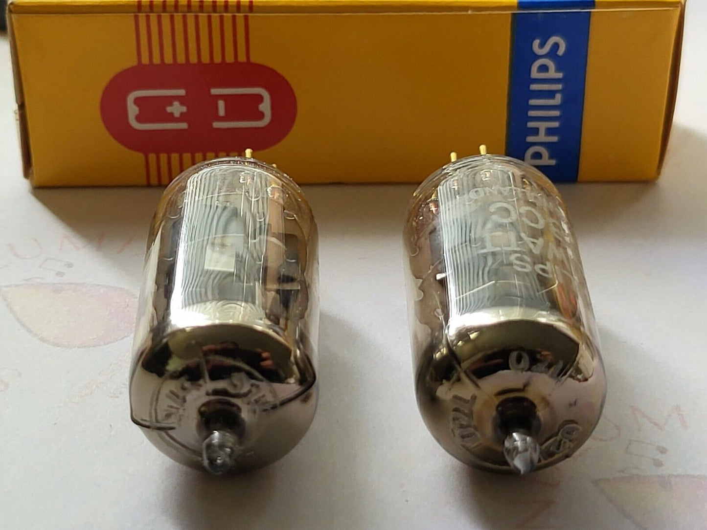 Philips Miniwatt SQ E88CC 6922 Preamp Tubes Matched Pair - Holland 1961/62 - NOS