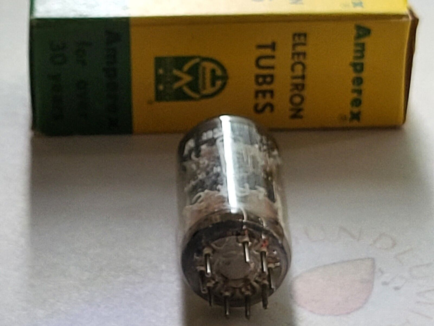 Amperex Bugle Boy 12AU7A = 12AU7 = ECC82 Preamp Tube -  Holland 1966 - NOS